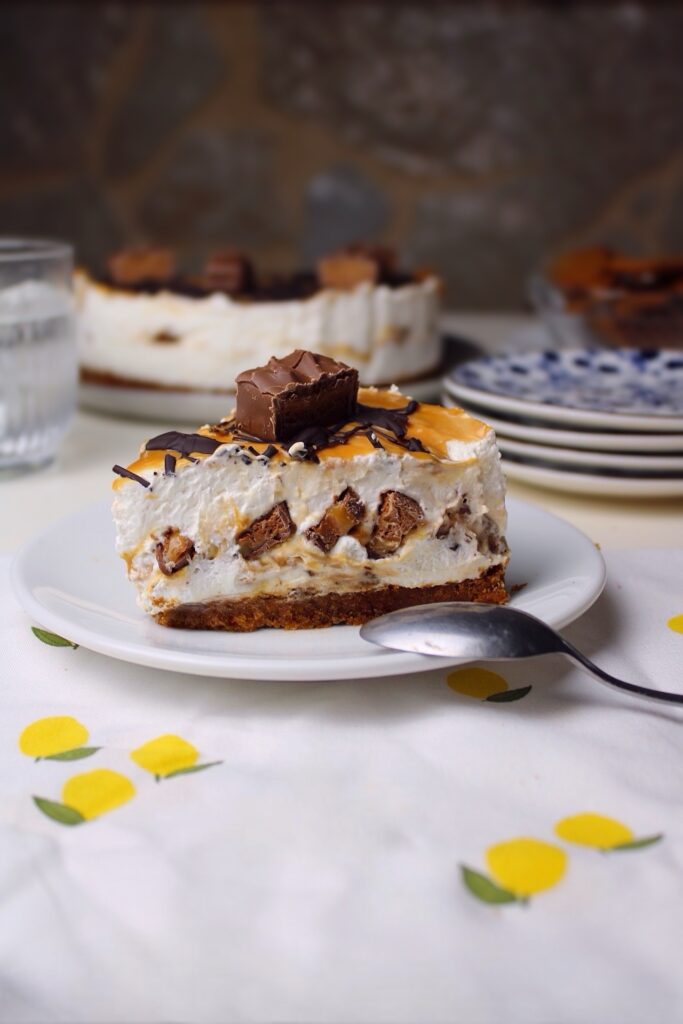 CHESSECAKE ΜΕ ΣΟΚΟΛΑΤΑ MARS