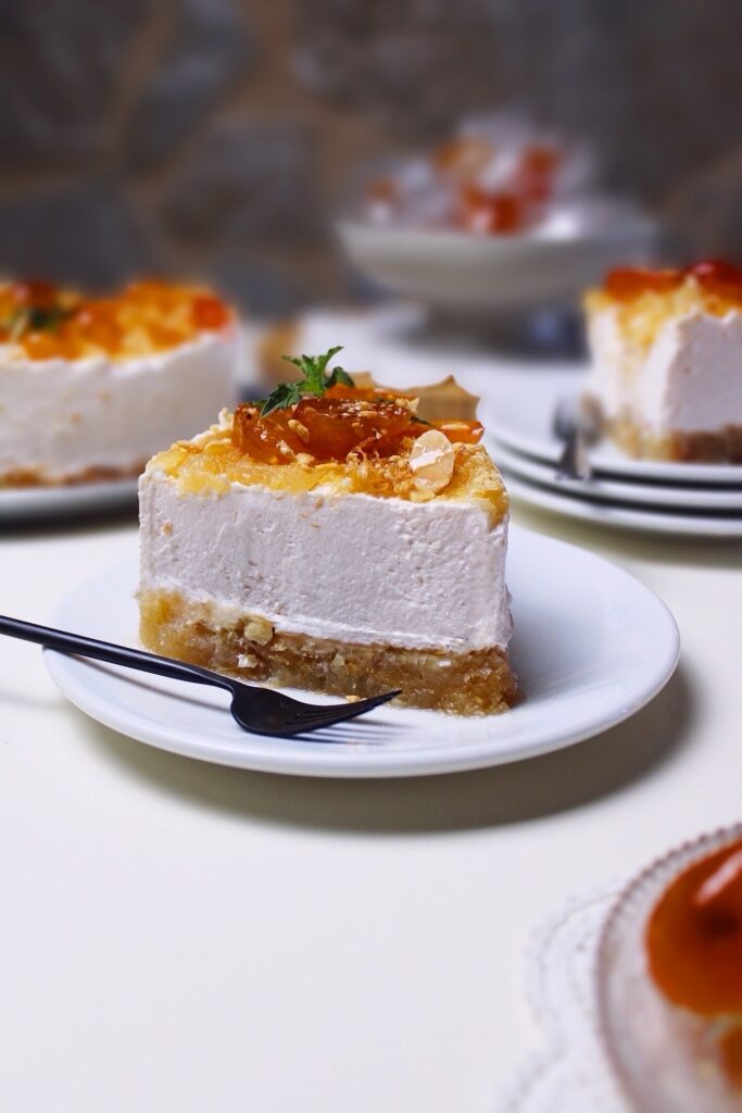 CHEESECAKE ΚΑΝΤΑΙΦΙ ΜΕ ΚΟΥΜ-ΚΟΥΑΤ